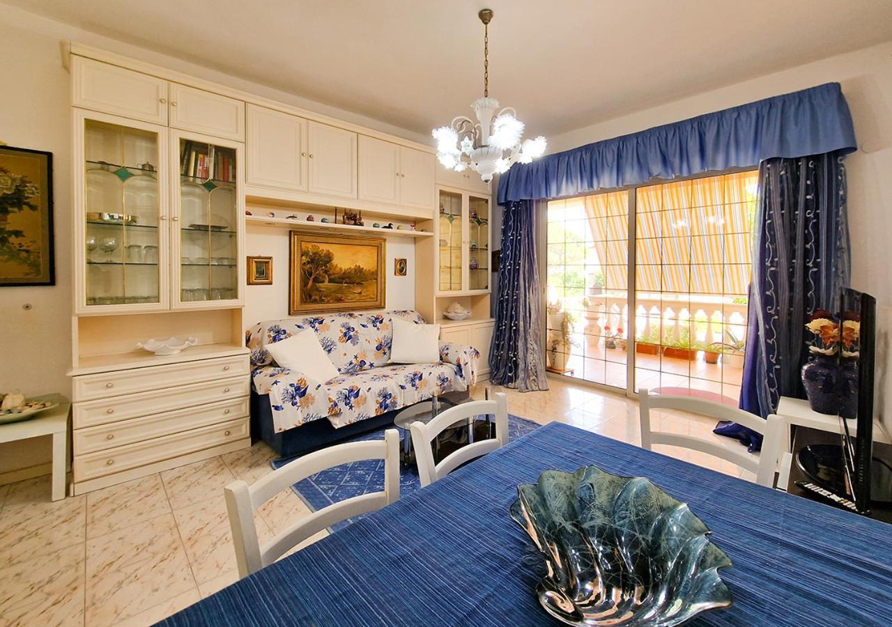 Murphy Holiday Homes - Residenza Nadia La Maddalena  Esterno foto