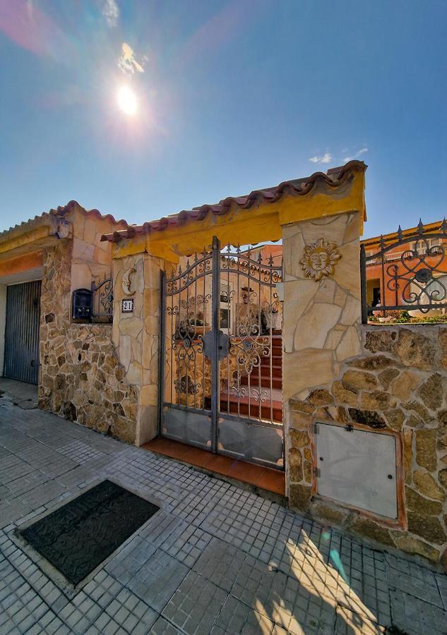 Murphy Holiday Homes - Residenza Nadia La Maddalena  Esterno foto
